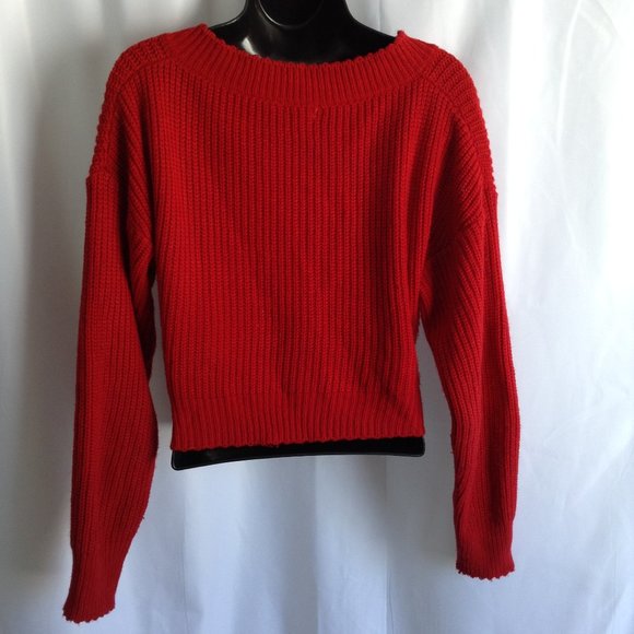 IMMODEL WOMEN'S LONG SLEEVE RED CROP TOP - Picture 3 of 5